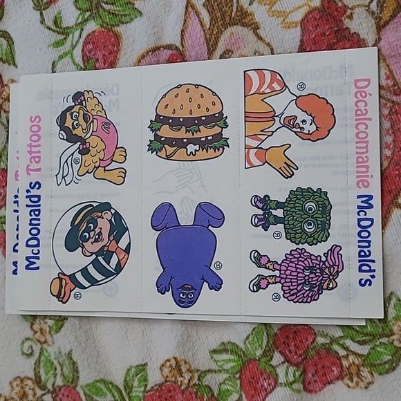 Vintage McDonald's 80s/90s Collectible Bundle - Picture 4 of 14